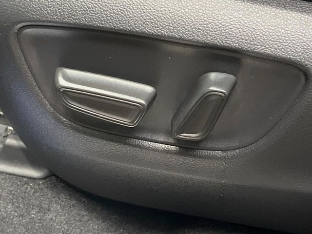 TOYOTA HARRIER HYBRID 2023 Image 31