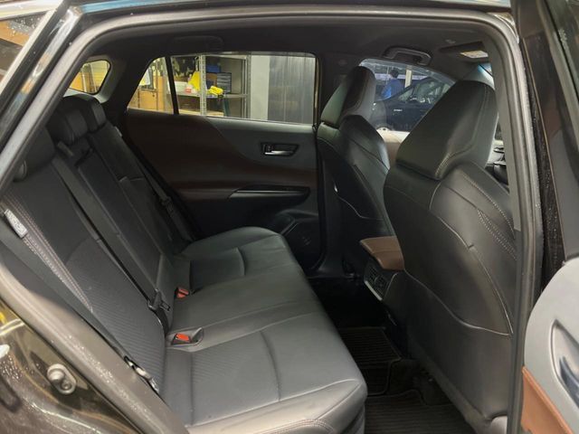 TOYOTA HARRIER HYBRID 2023 Image 31