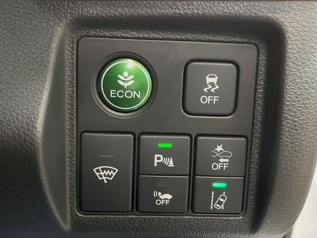 HONDA VEZEL HYBRID 2018 Image 31