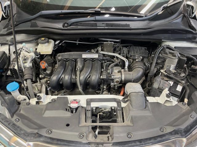 HONDA VEZEL HYBRID 2018 Image 31