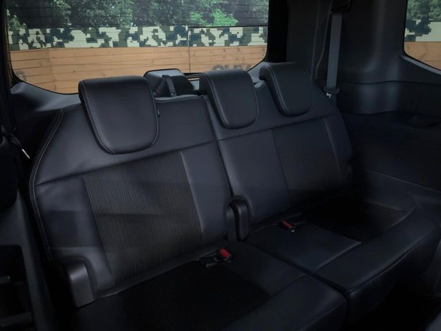 HONDA STEPWAGON E:HEV SPAD 2023 Image 31