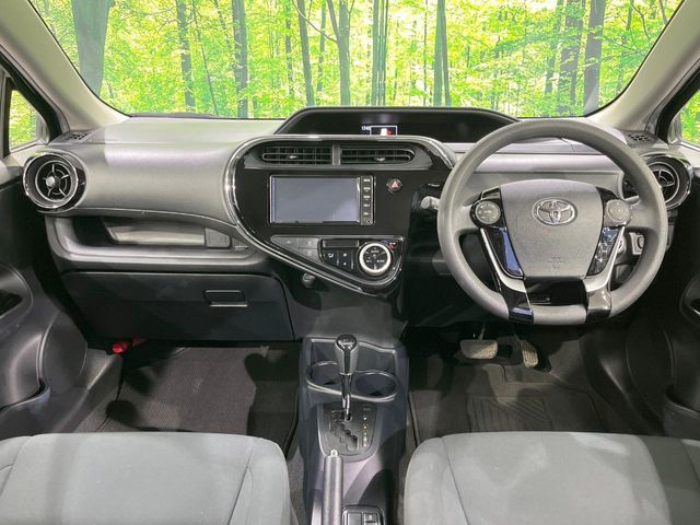 TOYOTA AQUA 2018 Image 31