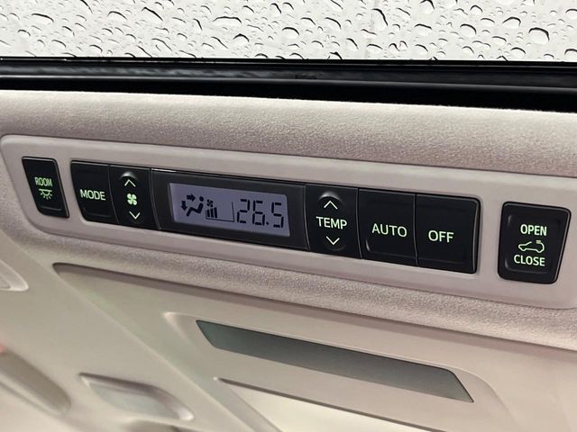 TOYOTA VELLFIRE 2009 Image 31