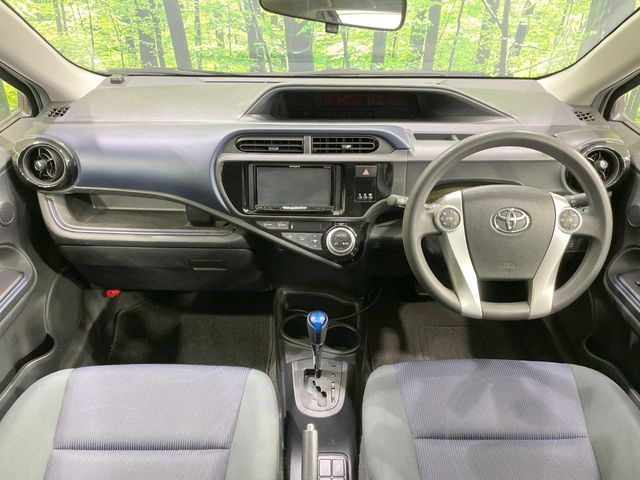 TOYOTA AQUA 2015 Image 31