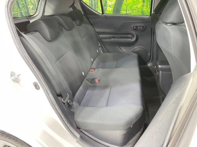 TOYOTA AQUA 2015 Image 31