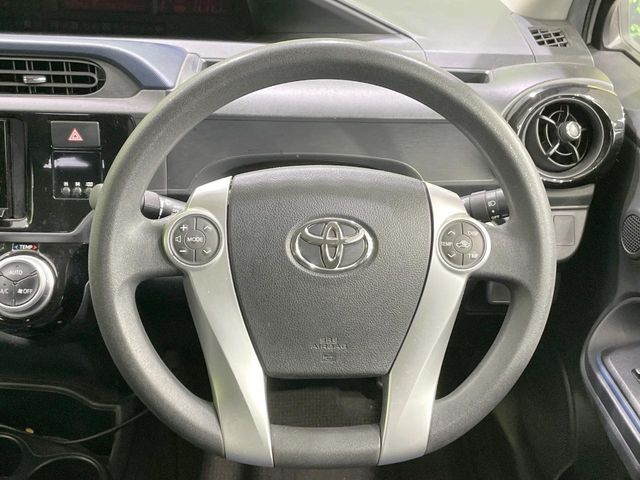TOYOTA AQUA 2015 Image 31