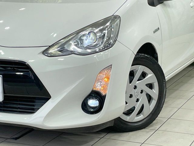 TOYOTA AQUA 2015 Image 31