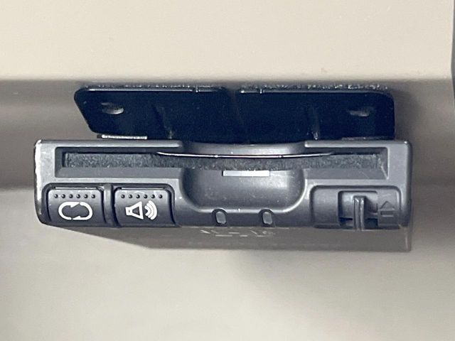 HONDA N BOX 2014 Image 31