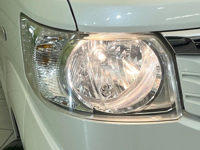 HONDA N BOX 2014 Image 31