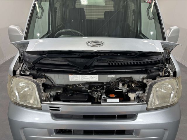 DAIHATSU HIJET CARGO 4WD 2009 Image 31