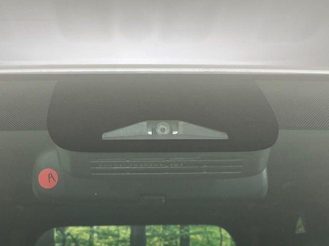 TOYOTA VOXY HYBRID 2023 Image 31