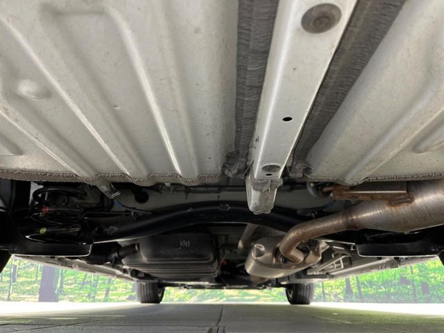 TOYOTA VOXY HYBRID 2023 Image 31