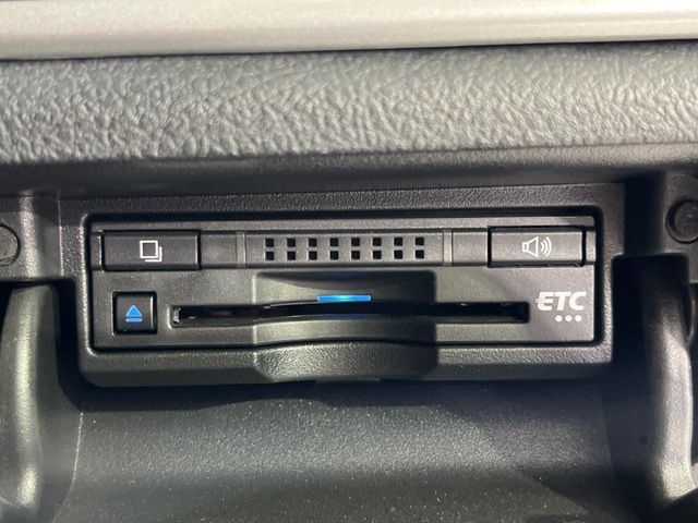 TOYOTA CROWN SEDAN 4WD 2017 Image 31