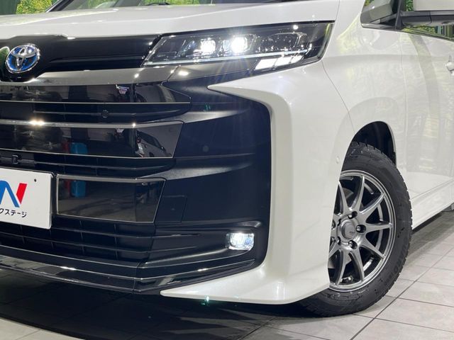 TOYOTA NOAH HYBRID 2023 Image 31