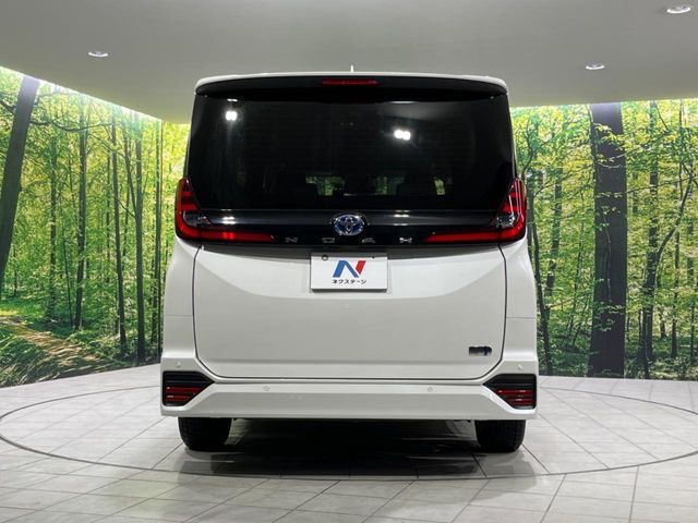 TOYOTA NOAH HYBRID 2023 Image 31