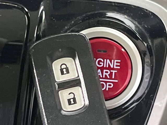 HONDA N BOX 2013 Image 31