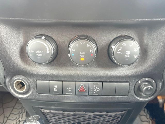 JEEP WRANGLER UNLIMI 2018 Image 31