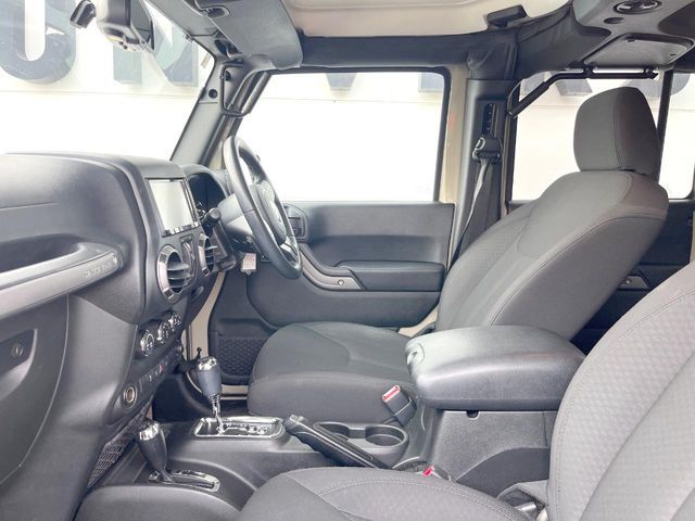 JEEP WRANGLER UNLIMI 2018 Image 31