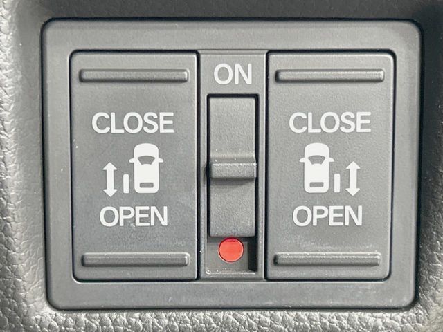 HONDA N BOX CUSTOM 2021 Image 31