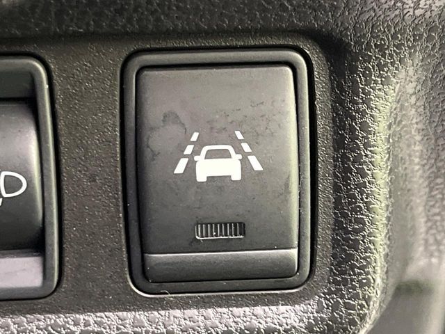 NISSAN NOTE 2015 Image 31