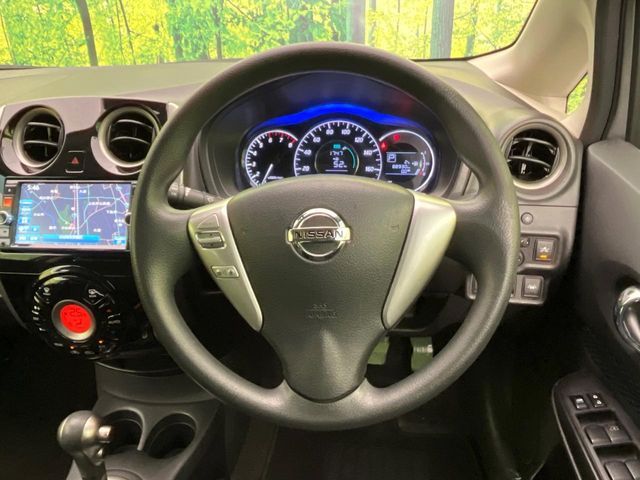 NISSAN NOTE 2015 Image 31