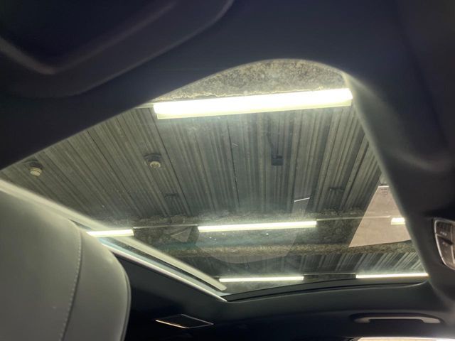 MERCEDES BENZ S CLAS 2015 Image 31