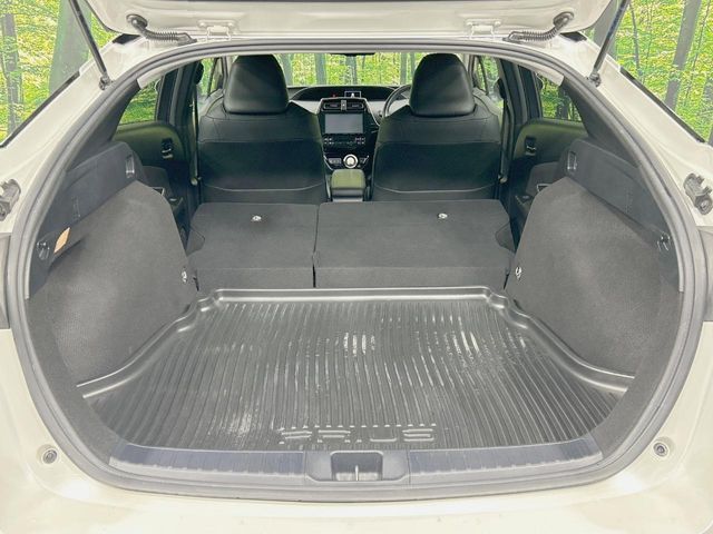 TOYOTA PRIUS 2016 Image 31