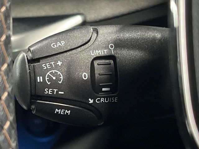 PEUGEOT 5008 2019 Image 31