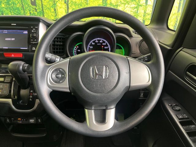 HONDA N BOX 2016 Image 31