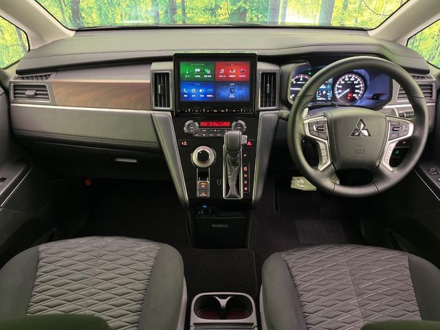 MITSUBISHI DELICA D:5 4WD 2024 Image 31