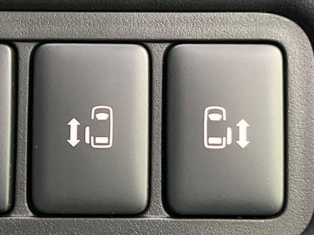 MITSUBISHI DELICA D:5 4WD 2024 Image 31