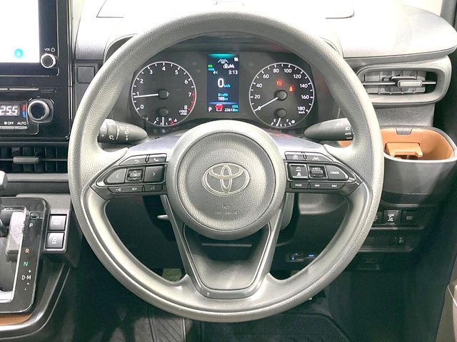 TOYOTA SIENTA 2022 Image 31