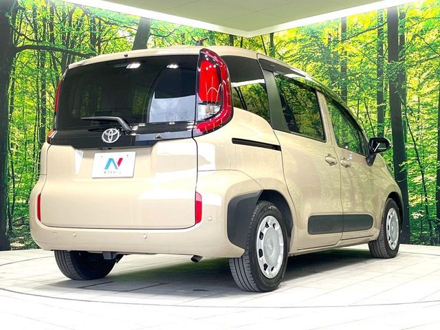 TOYOTA SIENTA 2022 Image 31