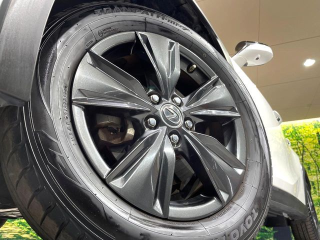 TOYOTA LEXUS UX200 2019 Image 31