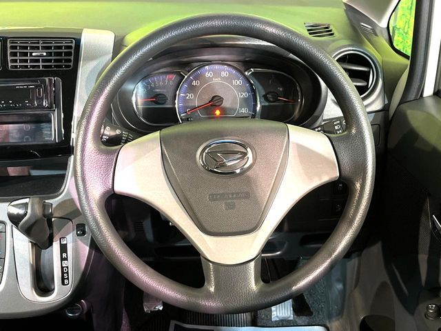 DAIHATSU MOVE CUSTOM 4WD 2014 Image 31