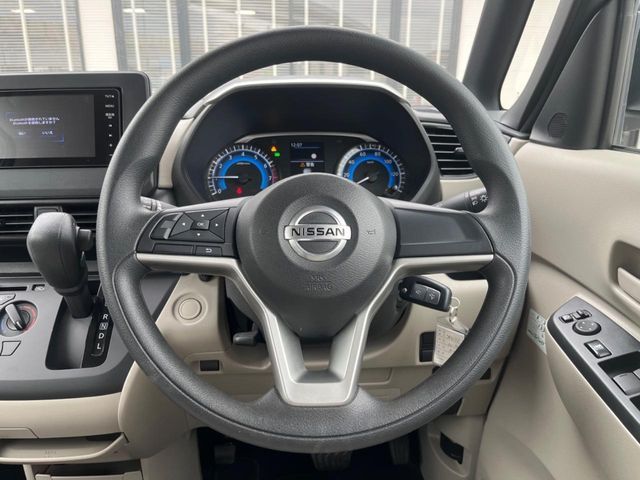 NISSAN ROOX 2022 Image 31