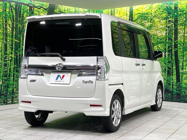 DAIHATSU TANTO CUSTOM 2014 Image 31