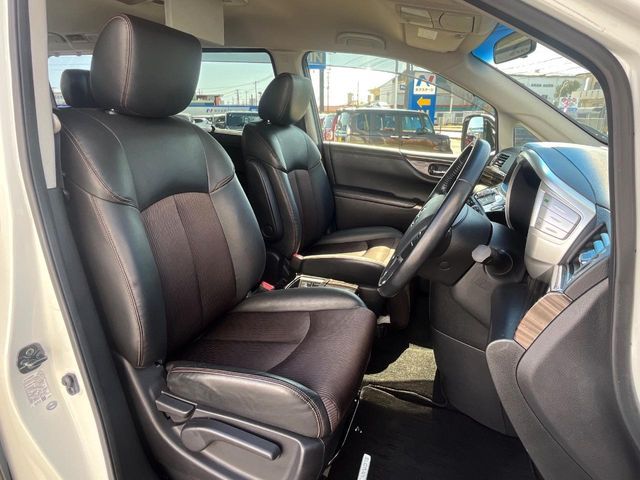 NISSAN ELGRAND 2014 Image 31