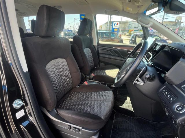 MITSUBISHI DELICA D:5 4WD 2024 Image 31