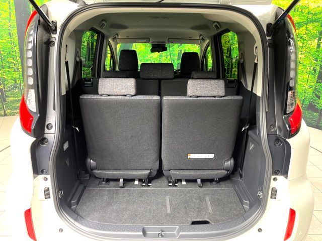 TOYOTA SIENTA HYBRID 2023 Image 31