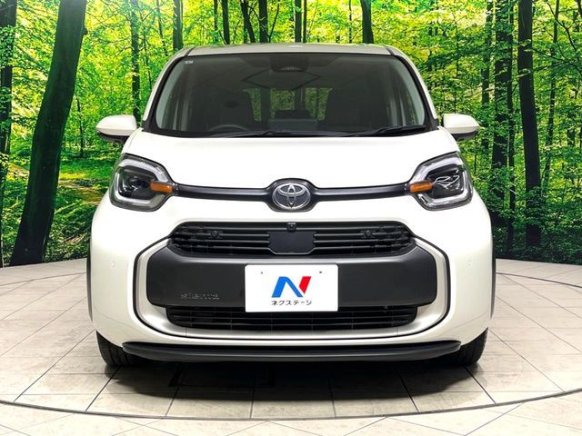 TOYOTA SIENTA HYBRID 2023 Image 31