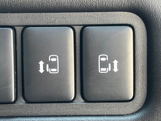 MITSUBISHI DELICA D:5 4WD 2024 Image 31