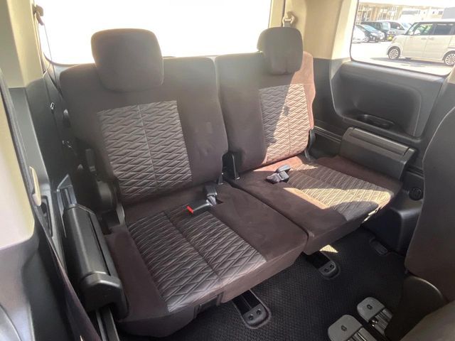 MITSUBISHI DELICA D:5 4WD 2024 Image 31