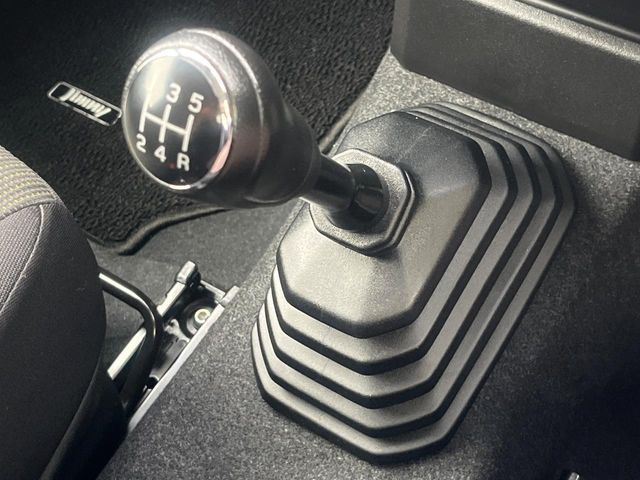 SUZUKI JIMNY 4WD 2023 Image 31