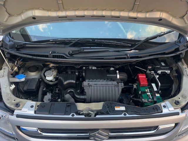 SUZUKI WAGON R 2022 Image 31