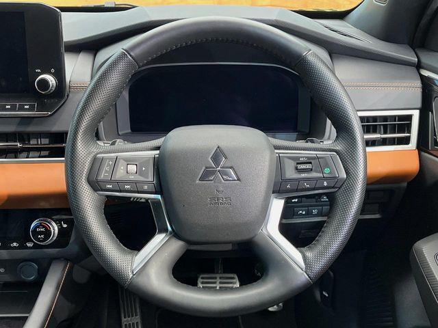 MITSUBISHI OUTLANDER PHEV 2022 Image 31