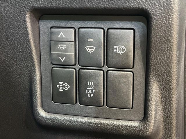 TOYOTA LANDCRUISER PRADO 2016 Image 31