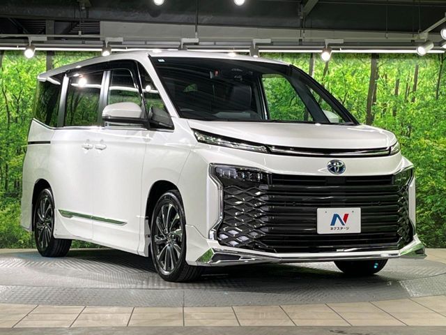 TOYOTA VOXY HYBRID 2022 Image 31