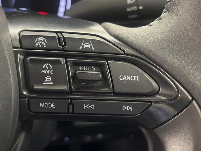 TOYOTA YARIS CROSS HYBRID 2025 Image 31