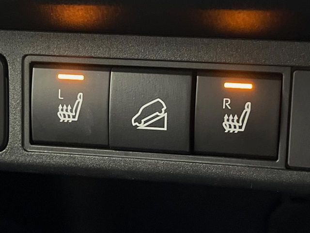 TOYOTA YARIS CROSS HYBRID 2025 Image 31